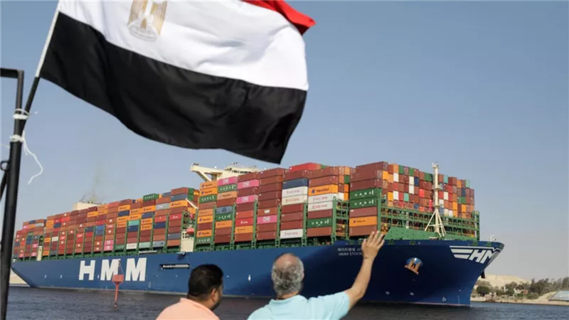 خسائر قناة السويس.. الحكومة تتحرك لتعويض أكثر من 70% من الإيرادات المفقودة