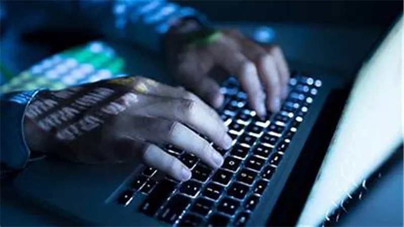 من يقود إمبراطورية الشائعات في مصر؟.. الماستر الخفي في السوشيال ميديا
