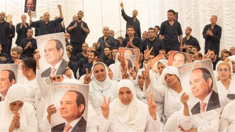 «الداخلية» تستجيب لمبادرة الرئيس.. المؤسسات العقابية خالية من الغارمين