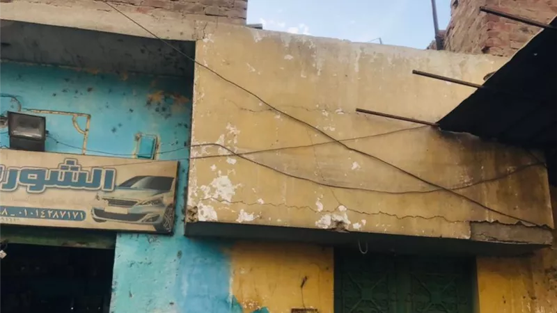 لماذا أخلت النيابة سبيل المتهمين بحبس فتاة 6 سنوات في البدرشين؟.. تفاصيل 