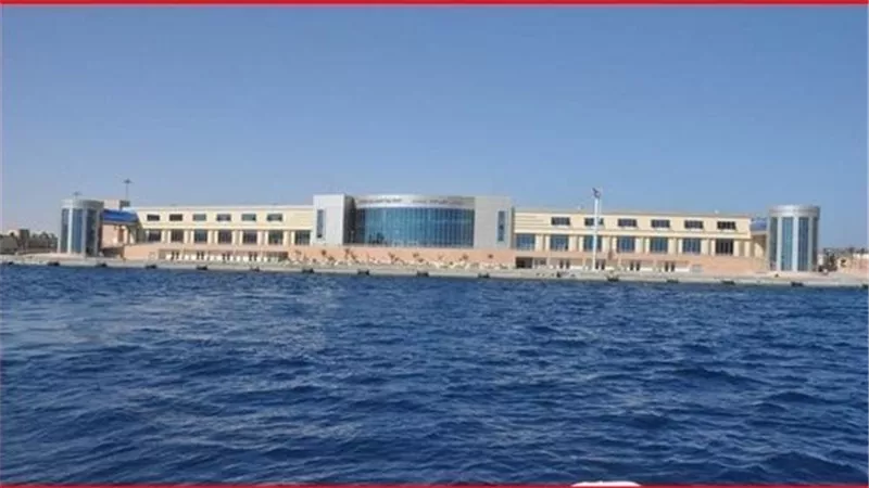 إغلاق ميناء الغردقة وتحذيرات من الأرصاد بسبب سوء الأحوال الجوية اليوم الخميس