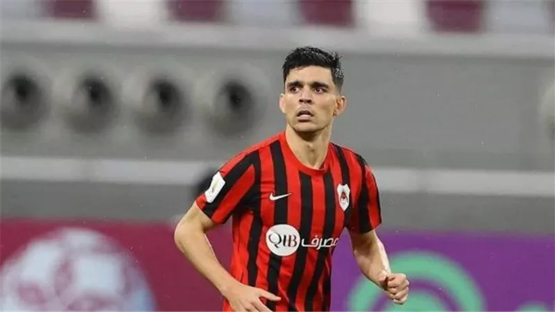 حقيقية أم ذكاء اصطناعي؟.. صور بن شرقي بقميص الأهلي تثير الجدل