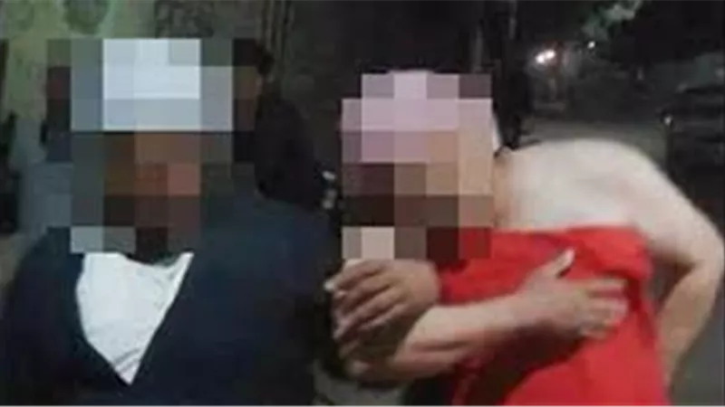 إجبار شاب على ارتداء قميص نوم حريمي وتصويره بمنشأة القناطر