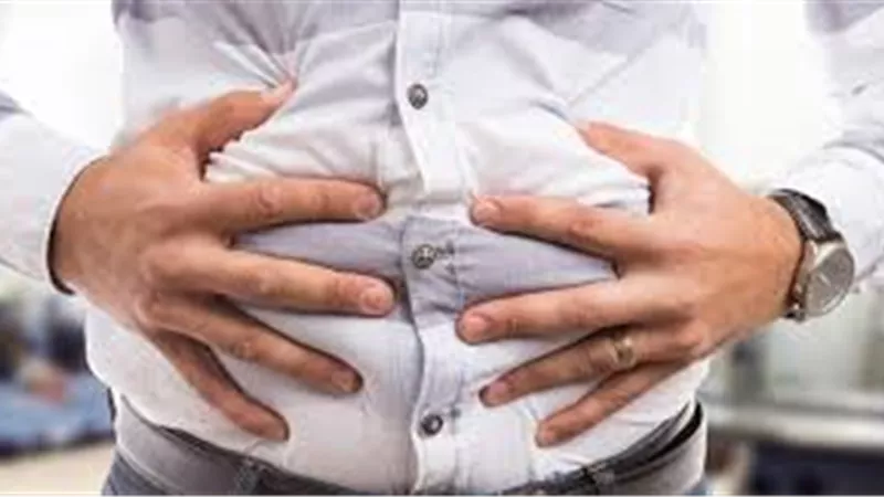 10 أطعمة فعّالة للتخلص من الانتفاخ و غازات البطن