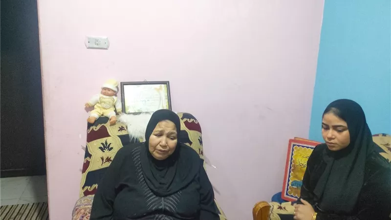 كهربائي يقتل سايس في شبرا بـ21 طعنة.. والأم تروي تفاصيل الجريمة