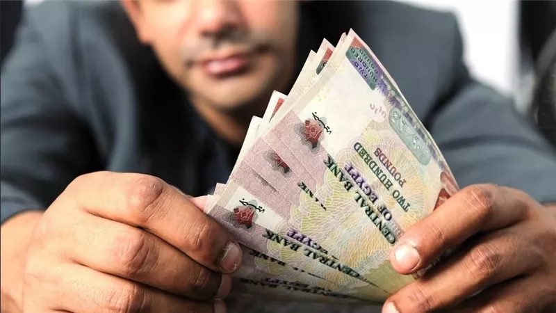 اجتماع حكومي لحسم رفع أجور القطاع الخاص