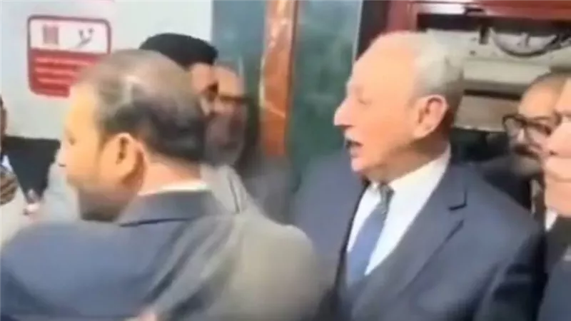 سقوط أسانسير بمحافظ الغربية وعدد من النواب.. ماذا حدث؟  (صور)