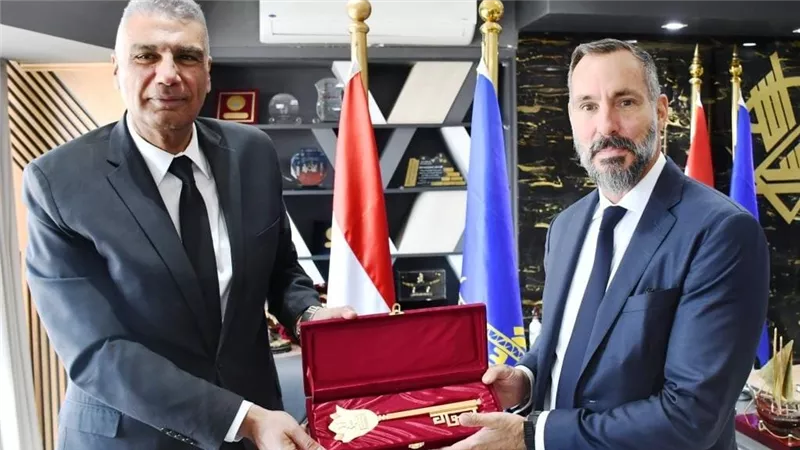 الأمير رحيم الأغاخان يشكر مصر: جنازة والدي نُظِّمت بأرقى صورة