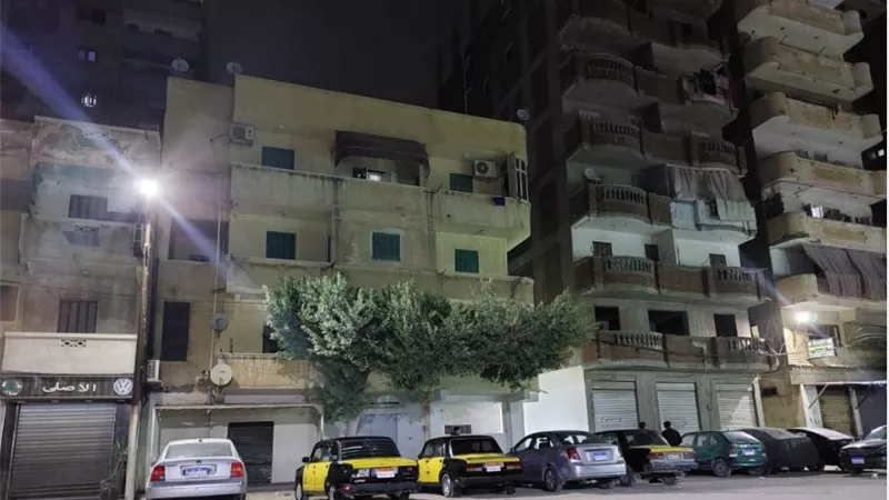 جريمة مروعة في الإسكندرية.. محامٍ يقتل سيدتين ويدفنهما داخل شقته