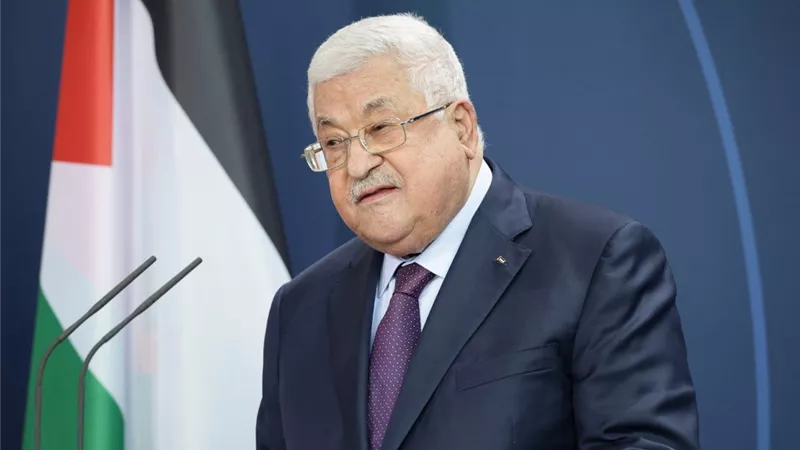  أبو مازن يعرب عن تقديره لدعم الرئيس السيسى للحقوق المشروعة للشعب الفلسطينى