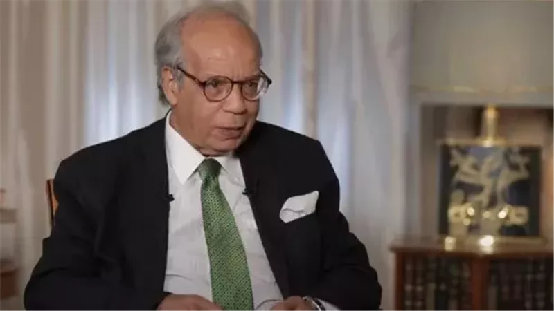 جراح: بشوف عزرائيل في أحد أركان غرفة العمليات وبكلمه (فيديو)