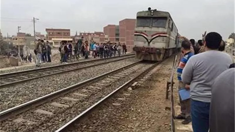 مصرع شاب دهسًا أسفل قطار بالعياط