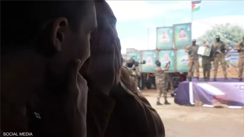 نداء من الأسر.. إسرائيليون يستغيثون لإنقاذهم من غزة