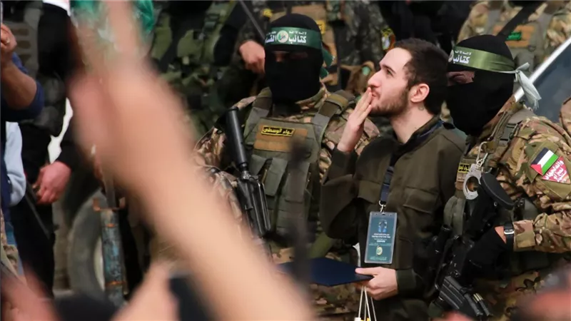 حماس وإسرائيل تتفقان على حل أزمة تأخير الإفراج عن الأسرى الفلسطينيين