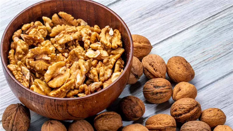 أسباب تدفعك لتناول عين الجمل والمكسرات بوجبة الإفطار في رمضان