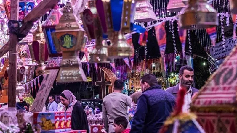 موعد عيد الفطر المبارك 2025 فلكيًا.. متى تبدأ الإجازة؟