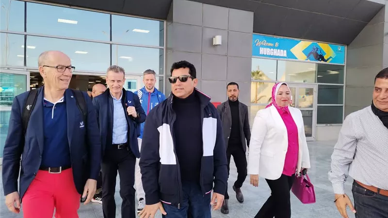 وزير الرياضة في الغردقة لافتتاح بطولة الكرة الطائرة الشاطئية