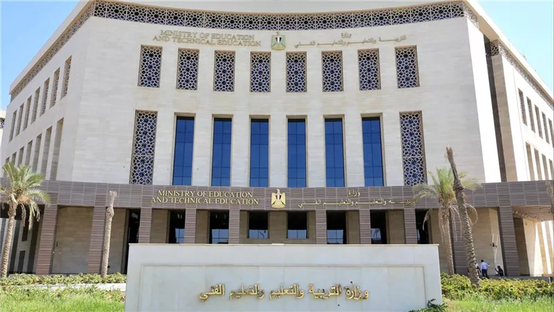 ضرب وتحرش.. مصدر يكشف لـ«تفصيلة» حقيقة شكاوى أولياء أمور مدرسة طه حسين بالنزهة
