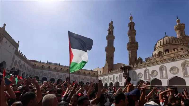 الأزهر: إسرائيل تقترف جريمة تجويع الأبرياء في غزة ولا تراعي حرمة رمضان