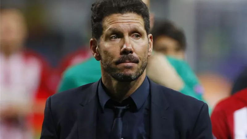 سيميوني يعرب عن ثقته في ريمونتادا أتلتيكو رغم الهزيمة أمام ريال مدريد