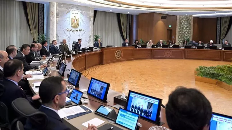 الحكومة: جهود متواصلة تتبناها الدولة لتمكين المرأة 