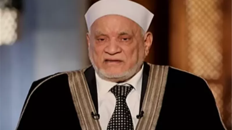 أحمد عمر هاشم: الهوية الإسلامية تُرسخ بالقرآن والسنة