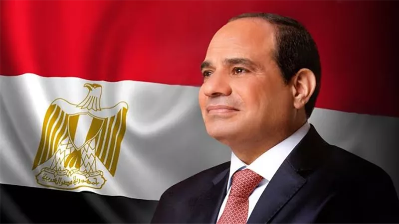 السيسي يتفقد الأكاديمية العسكرية ويهنئ الطلاب بحلول رمضان