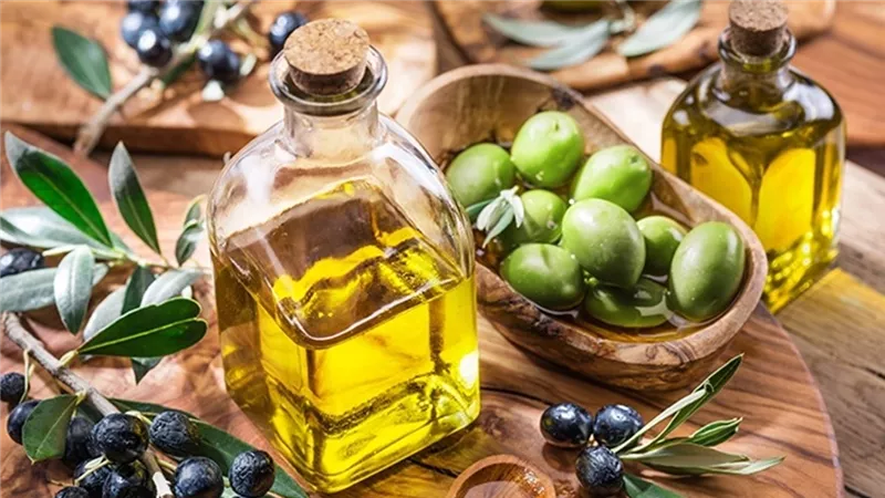صادرات الزيتون الإسباني الأسود على مائدة حرب التجارة مع واشنطن