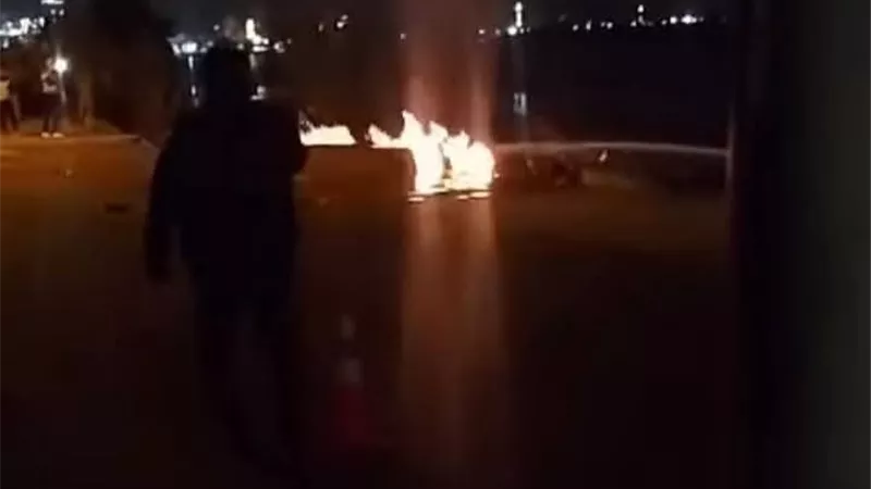 خروج نيران من باطن الأرض في البحيرة.. والمحافظة تعلن حالة الطوارئ