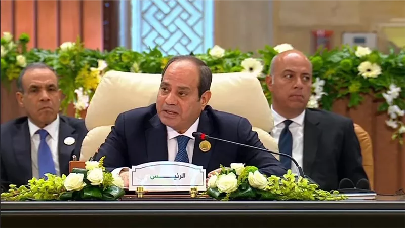 القمة العربية في القاهرة.. نص كلمة الرئيس السيسي في الجلسة الافتتاحية 
