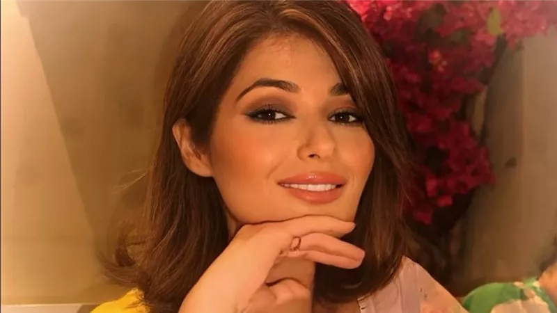 هدى زاهر.. مدربة التمثيل التي أشاد بها محمد سامي
