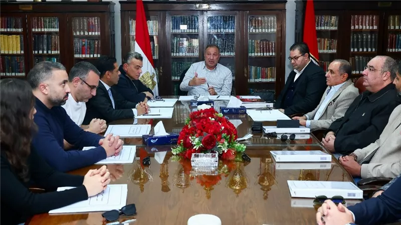 الأهلي يرفض قرارات رابطة الأندية بشأن مباراة القمة