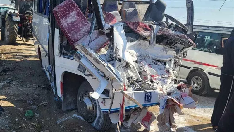 بالأسماء| تفاصيل مصرع 4 أشخاص وإصابة 24 في حادث أتوبيس المنوفية
