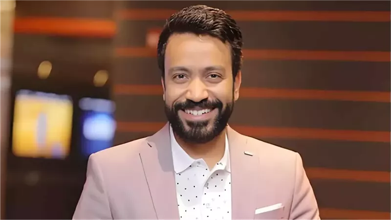 مضاعفات بعد عملية البواسير.. تفاصيل الحالة الصحية للفنان سامح حسين| خاص