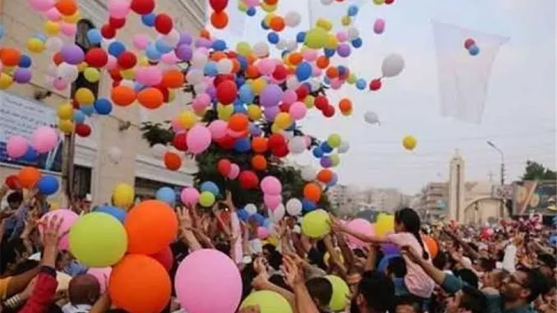 بدأ العد التنازلي.. مركز الفلك الدولي يعلن موعد عيد الفطر 2025