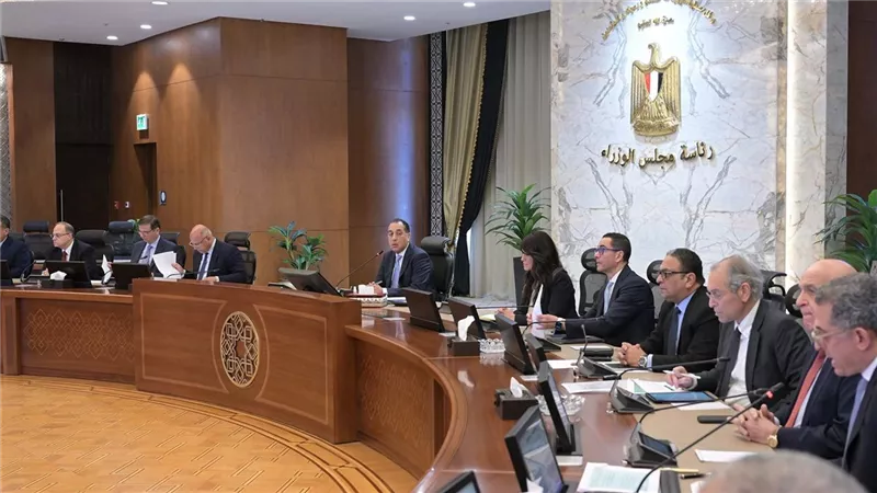 لتلبية احتياجات المستثمرين.. تفاصيل إقامة مدينة للنسيج وصناعة الملابس 