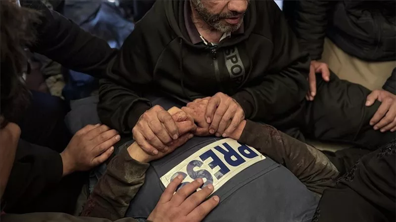 استهداف متعمد للصحفيين.. ارتفاع عدد الشهداء إلى 208 منذ بدء حرب غزة