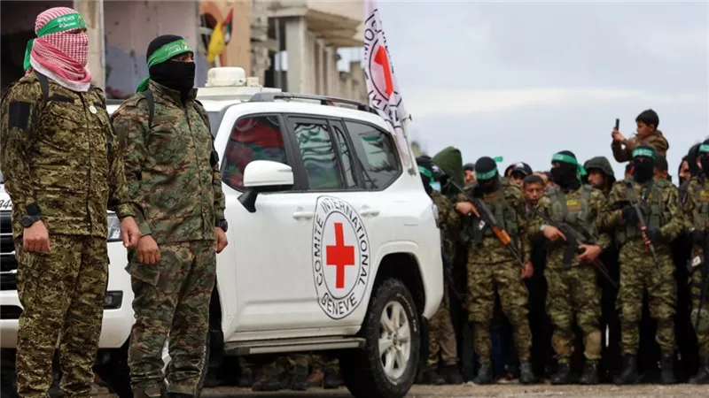 أسيران إسرائيليان يحذّران من استمرار الحرب على غزة: ستؤدي لنهايتنا