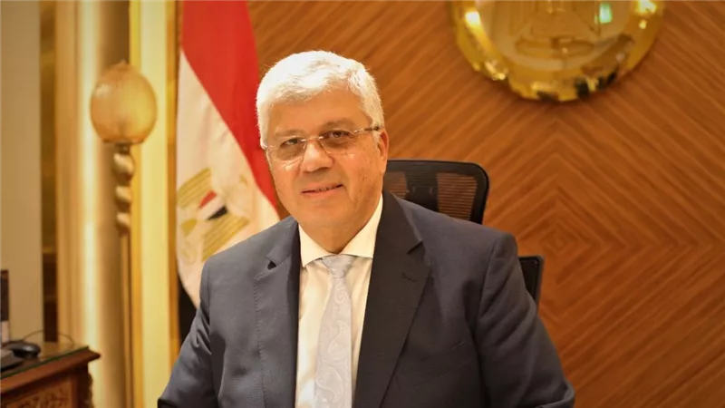 لإعادة هيكلة المناهج.. التعليم العالي تكشف خطتها لتطوير البرامج الدراسية 