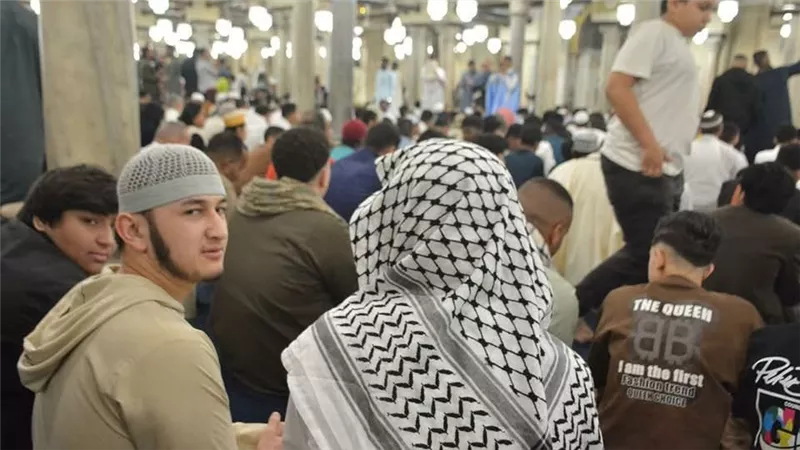 فلسطين حاضرة في صلاة عيد الفطر بالجامع الأزهر الشريف