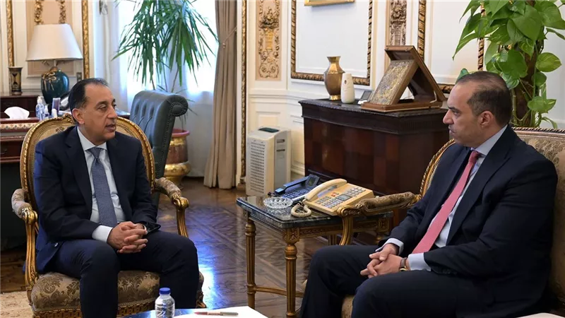 منها الإعلام والدراما المصرية.. رئيس الوزراء يستعرض ملفات الحوار الوطني   