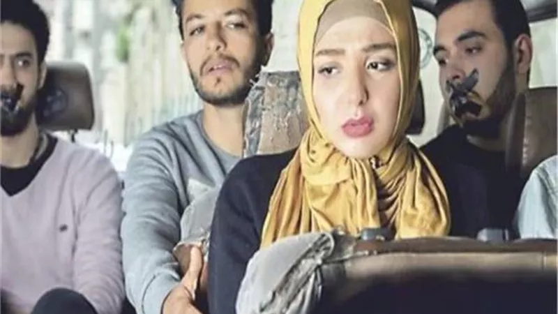 تفاصيل ضبط شاب تحرش بفتاة داخل ميكروباص في بورسعيد.. بيان من الداخلية