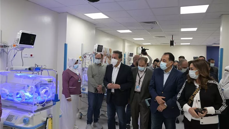 مدبولي خلال زيارته لأسيوط: الصحة على رأس أولويات الحكومة