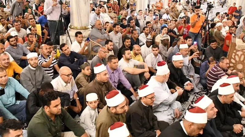 نشر السلام والتواضع بين الناس.. موضوع خطبة الجمعة اليوم 