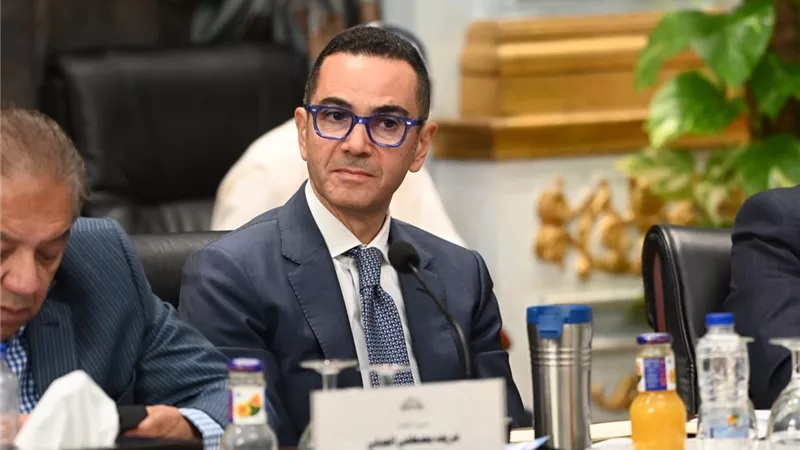 وزير الاستثمار: مصر ضخت 550 مليار دولار في تطوير البنية التحتية