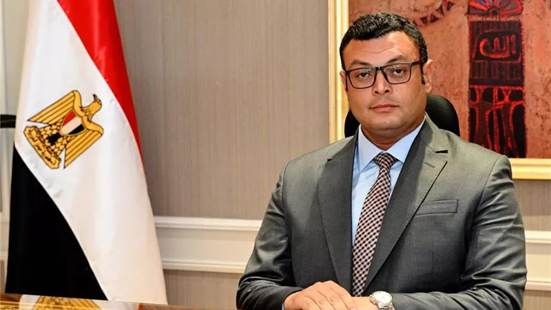وزير الإسكان يتابع أعمال تنفيذ الوحدات السكنية بمشروع 