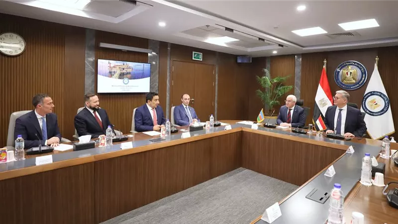 مصر وأذربيجان تبحثان شراكة استراتيجية في قطاع البترول والغاز