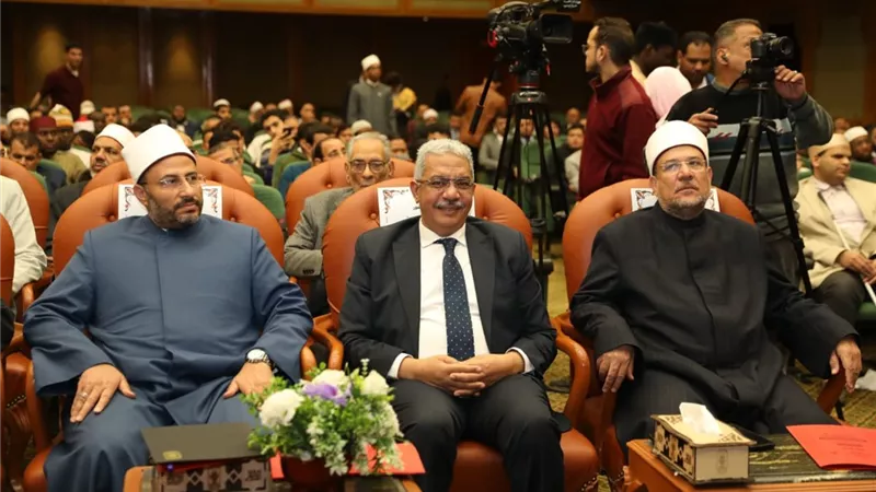 مؤتمر الدراسات الإسلامية يواجه التغريب: الهوية الإسلامية صمام أمان للأمة