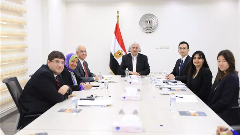 وزير التعليم العالي يناقش تعزيز التعاون مع هيئة التعاون الدولي اليابانية 