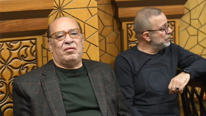 لم يغيب أحد .. نجوم الفن تقدم واجب العزاء في الراحل سليمان عيد